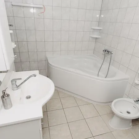 Apartment The Lakeview Chalet Sibenik